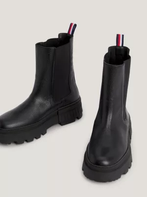 Botas Chelsea de couro com sola grossa e cano alto