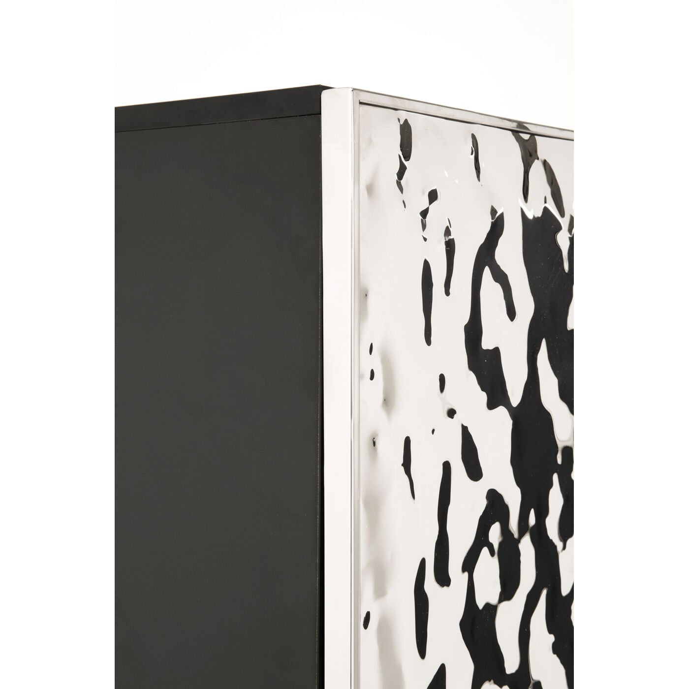 Bar Carino Kare Design