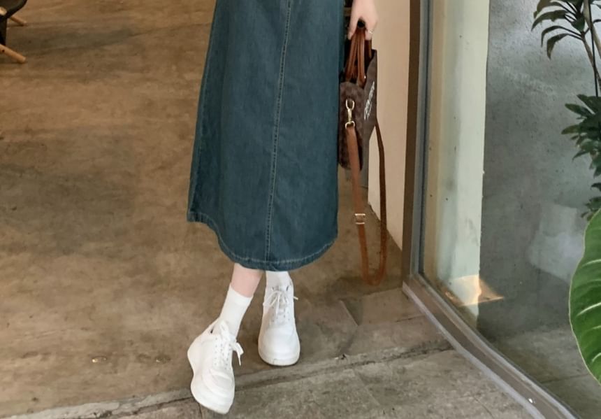 Secolo - Set: Midi-jurk met kraag, halfgeknoopt denim, elleboogmouwen en riem