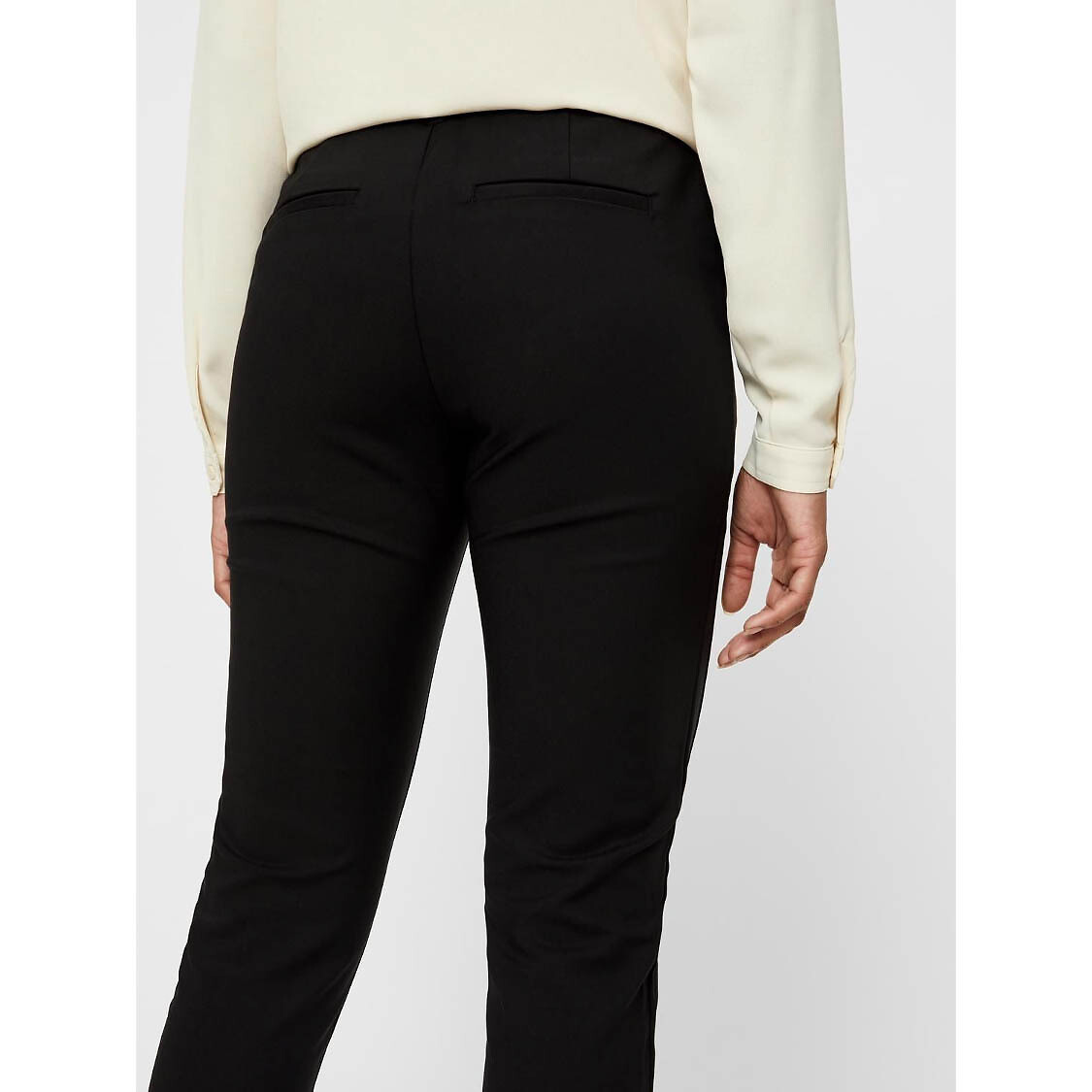 VERO MODA<br>Calças justas 7/8