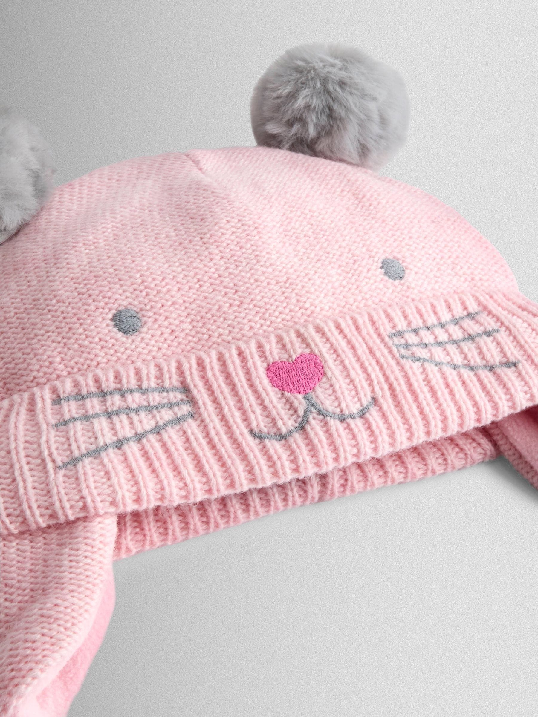 JoJo Maman Bébé Pom Pom Hat