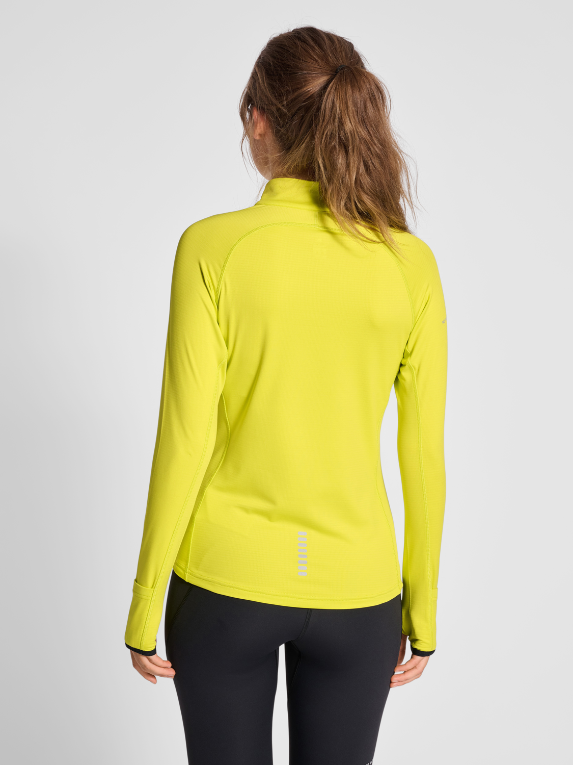nwlLAKEWOOD 1/2 ZIP female