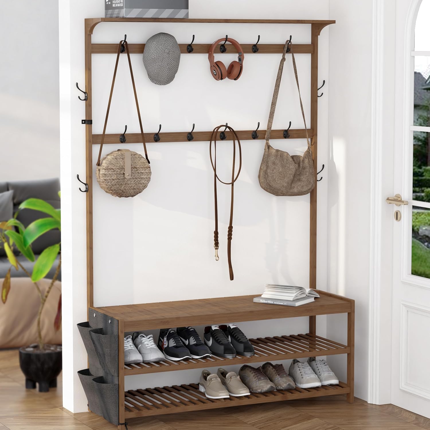 AMBIRD Garderobe aus Bambus Flurbaum mit Schuhbank und Regalen 6-in-1 Garderoben-Ständer mit Aufbewahrungstaschen und 14 Haken | Großformatige Maße in Braun, 119x40x180 cm