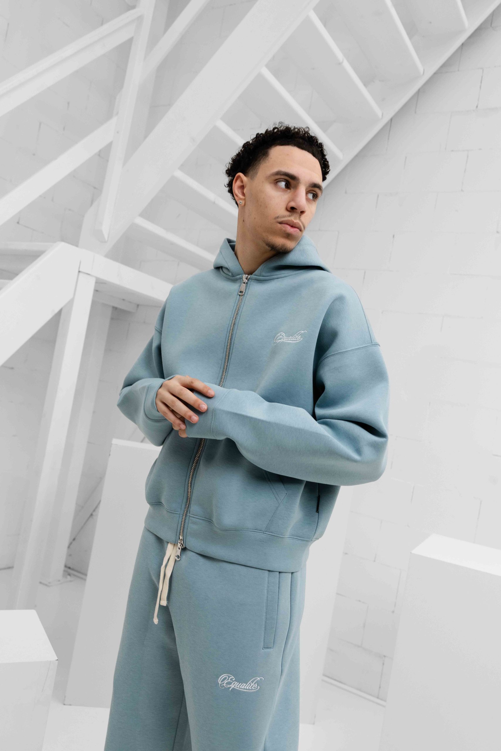 Equalité Yuki Oversized Scuba Full Zip Hoodie Heren Lichtblauw