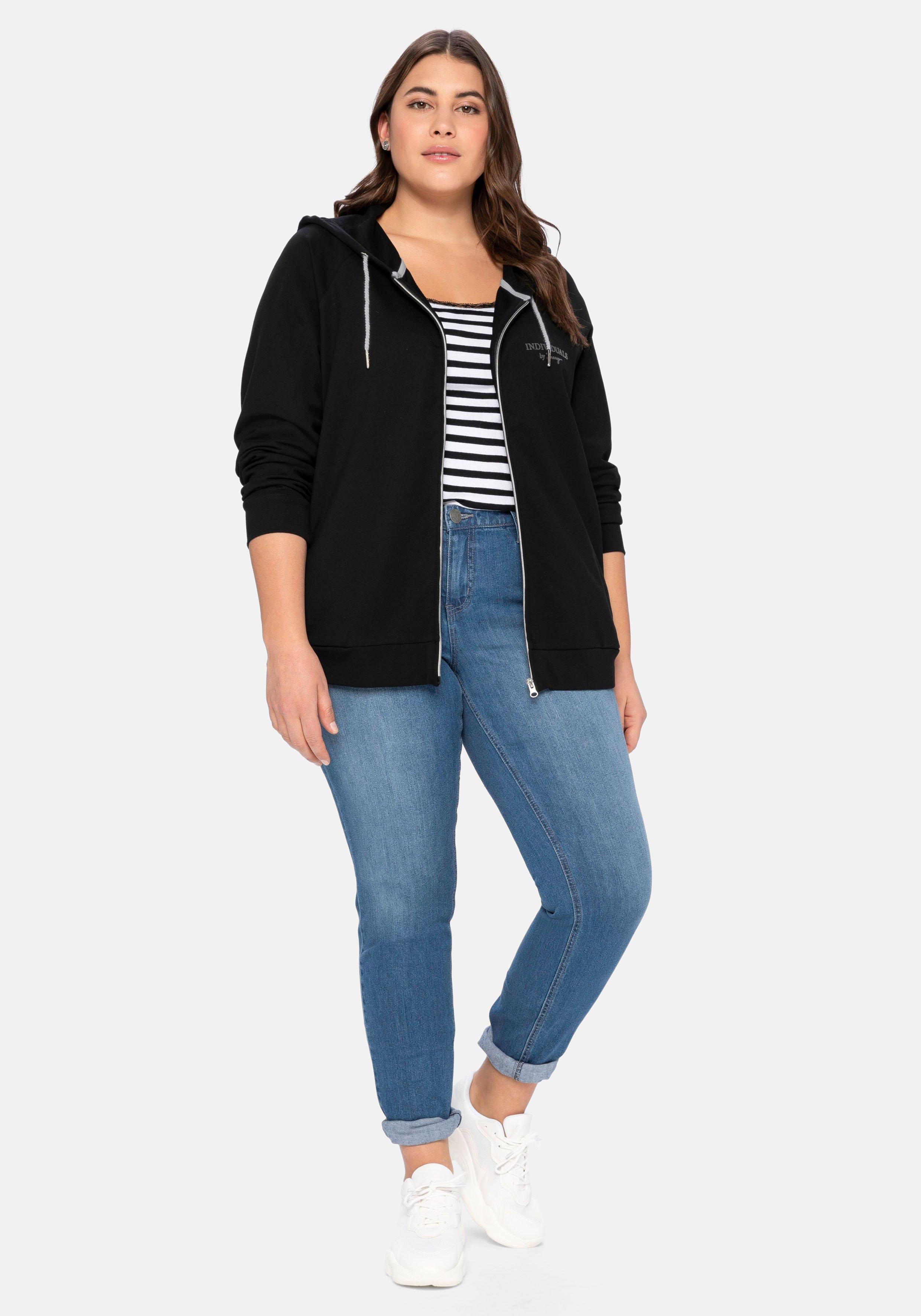 Sweatjacke mit Kapuze und kleinem Brust-Print