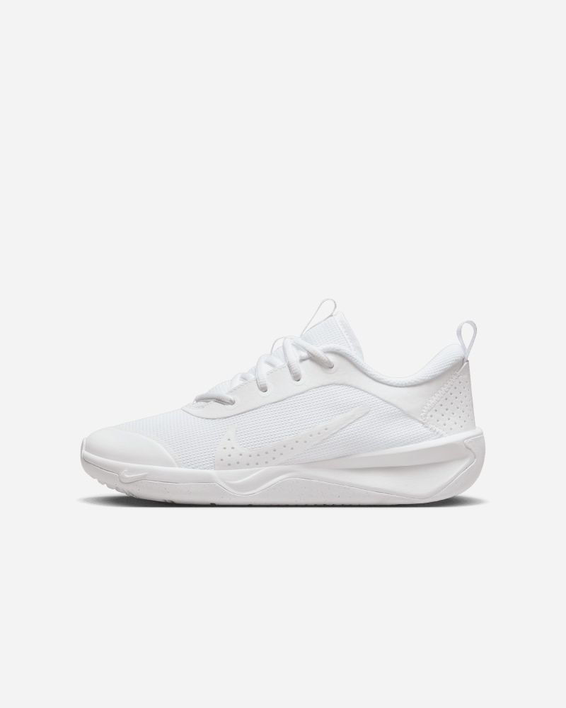 Chaussures Nike Omni Multi-Court Blanc pour enfant