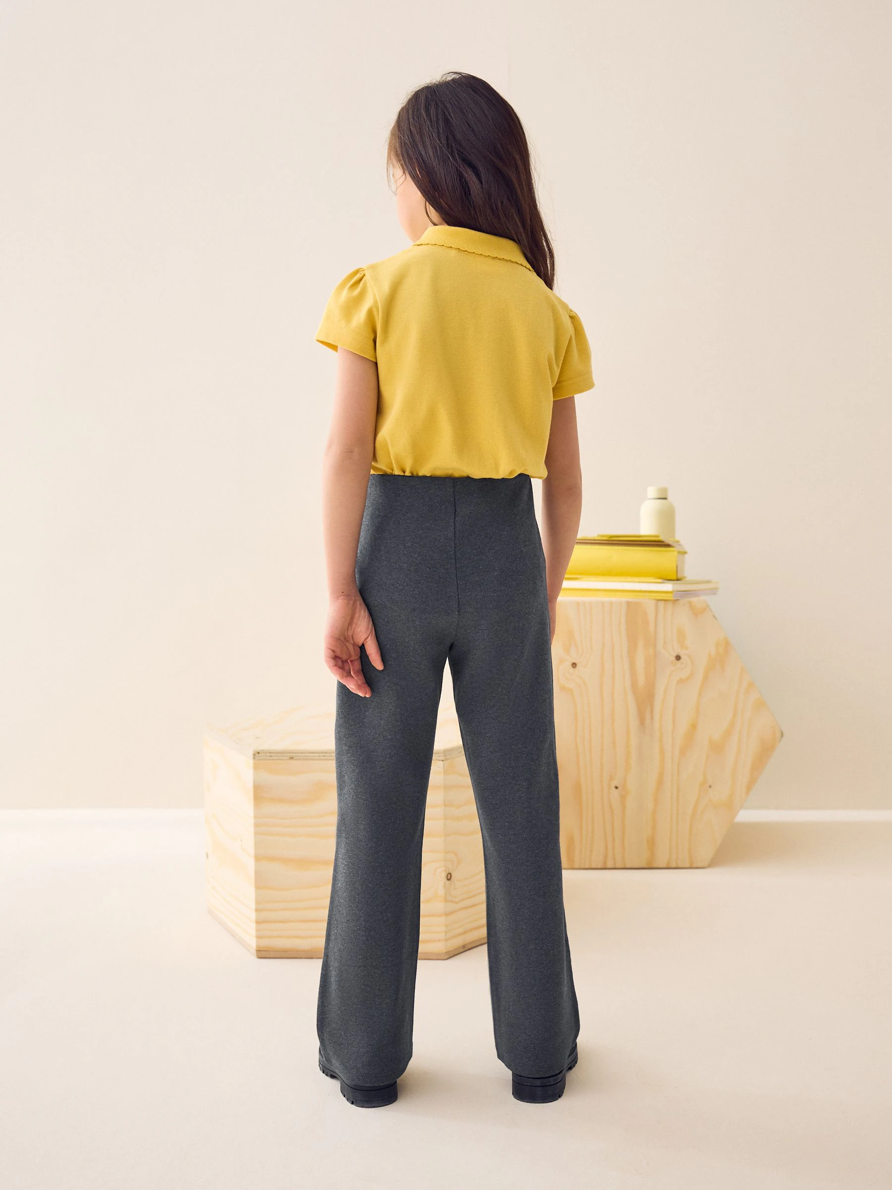 Antraciet - Schoolbroek met hoog aandeel katoen, stretchy, bootcut en elastische tailleband (3 - 16 jr)