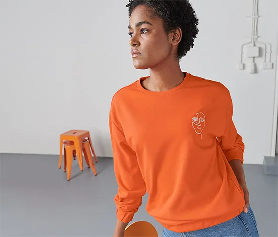 Sweatshirt mit Stickerei