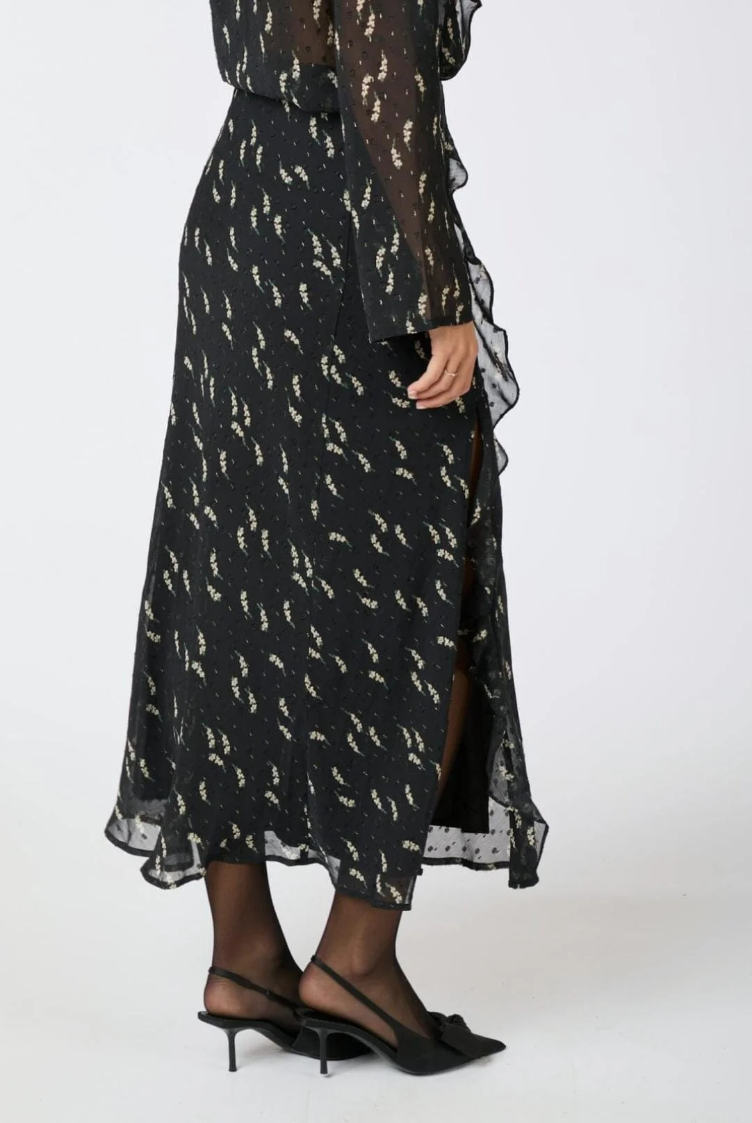 Neo Noir Vinza Flower Branch Skirt