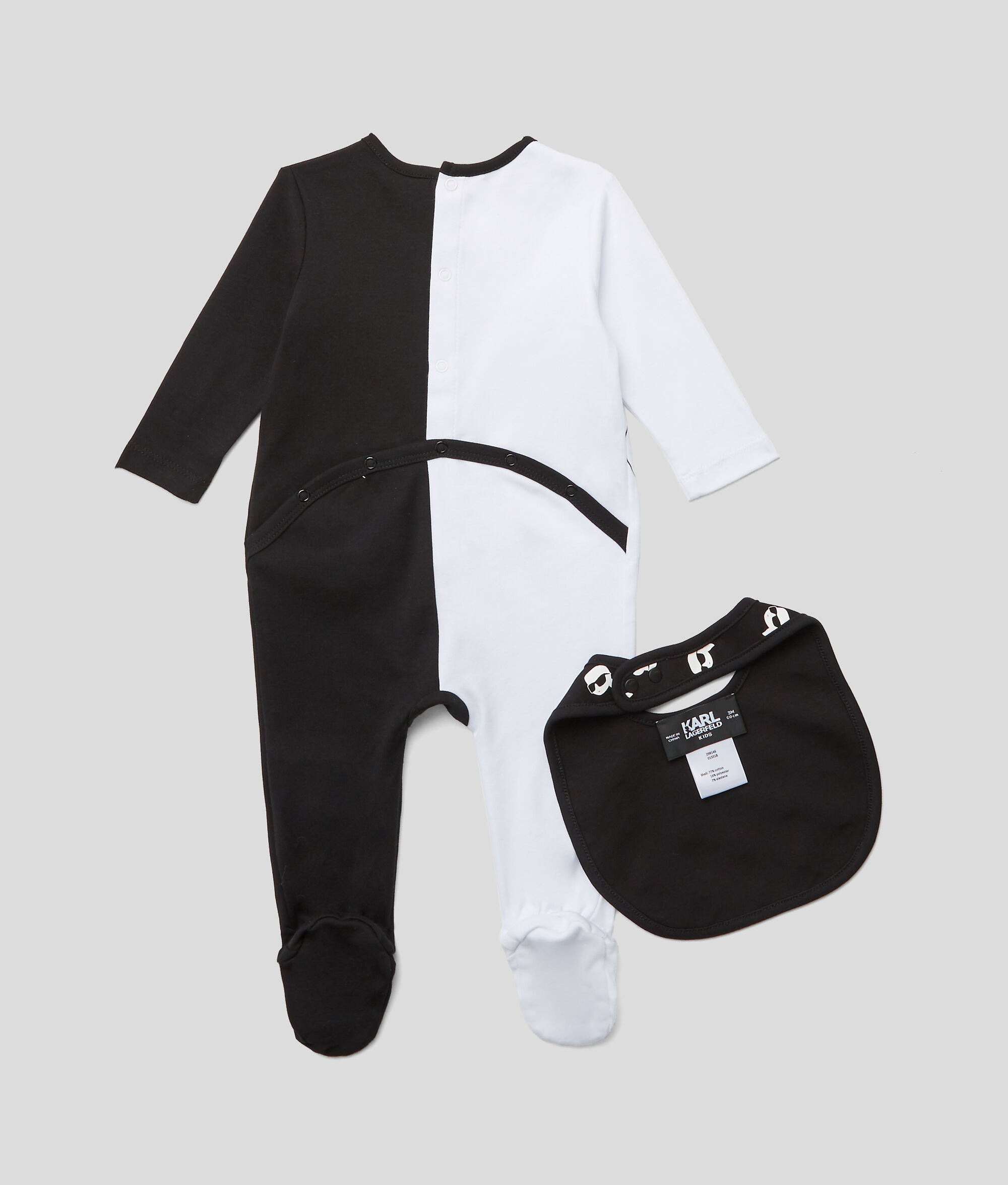 ENSEMBLE PYJAMA ET BAVOIR POUR ENFANT K/Ikonik