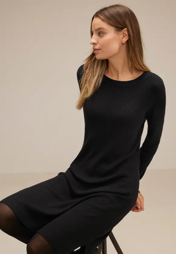 Rippstrick Kleid - Black