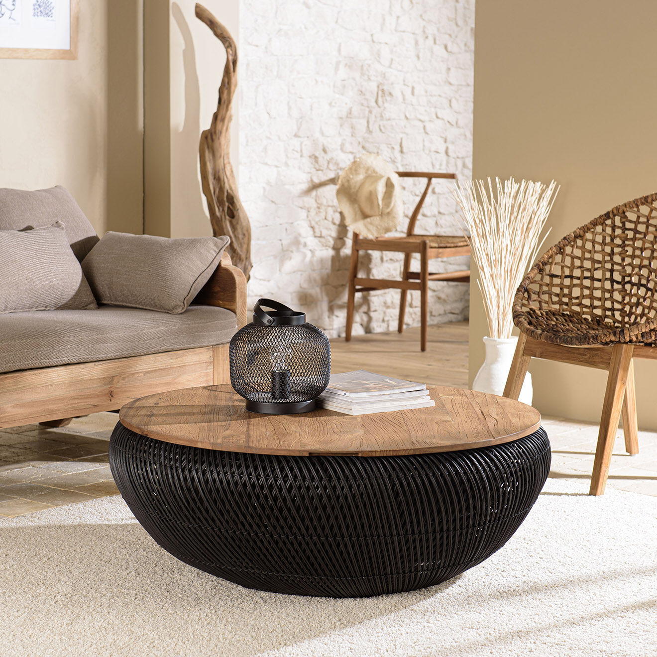 Macabane Table basse ronde en rotin noir plateau amovible Sixtine bois/noir - D.100x36 cm
