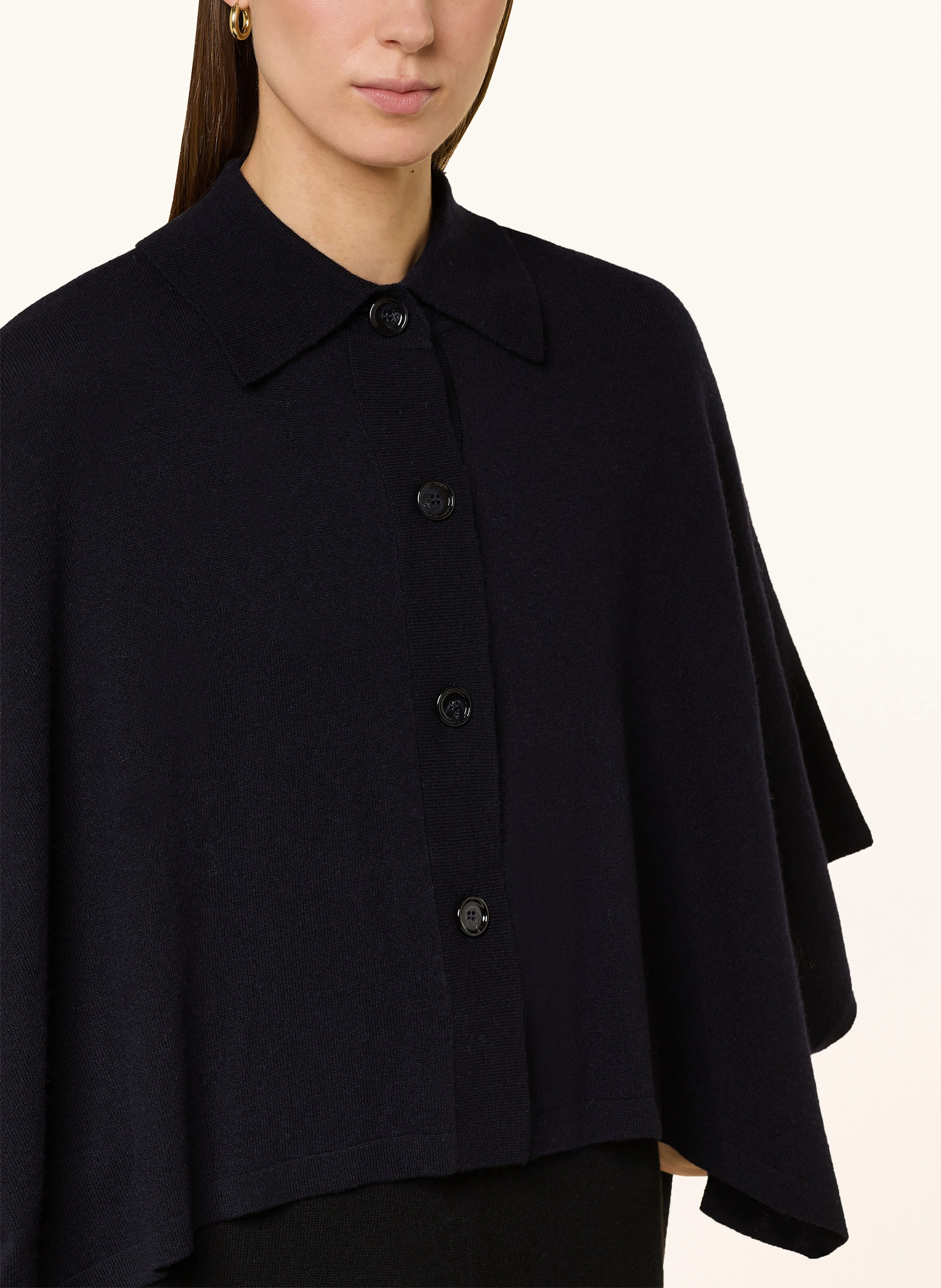 ALLUDE Cape