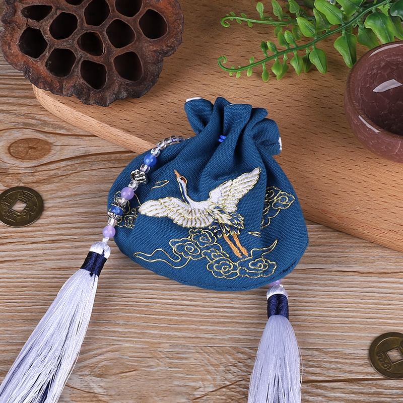 Embroidery Kingdom - DIY borduurpakket met kwastjesgeurzakjes (verschillende ontwerpen)