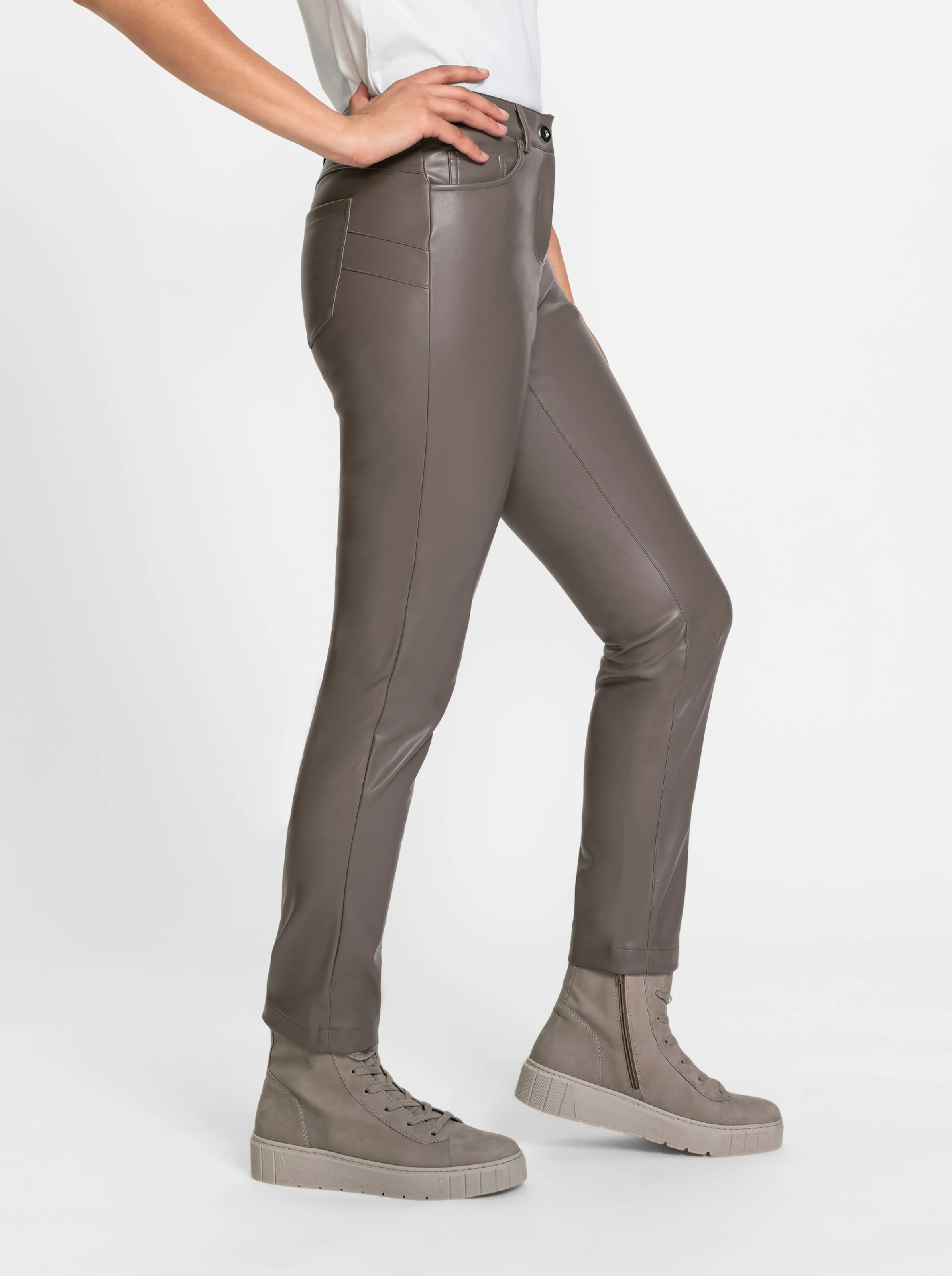 Lederimitat-Hose in dunkeltaupe