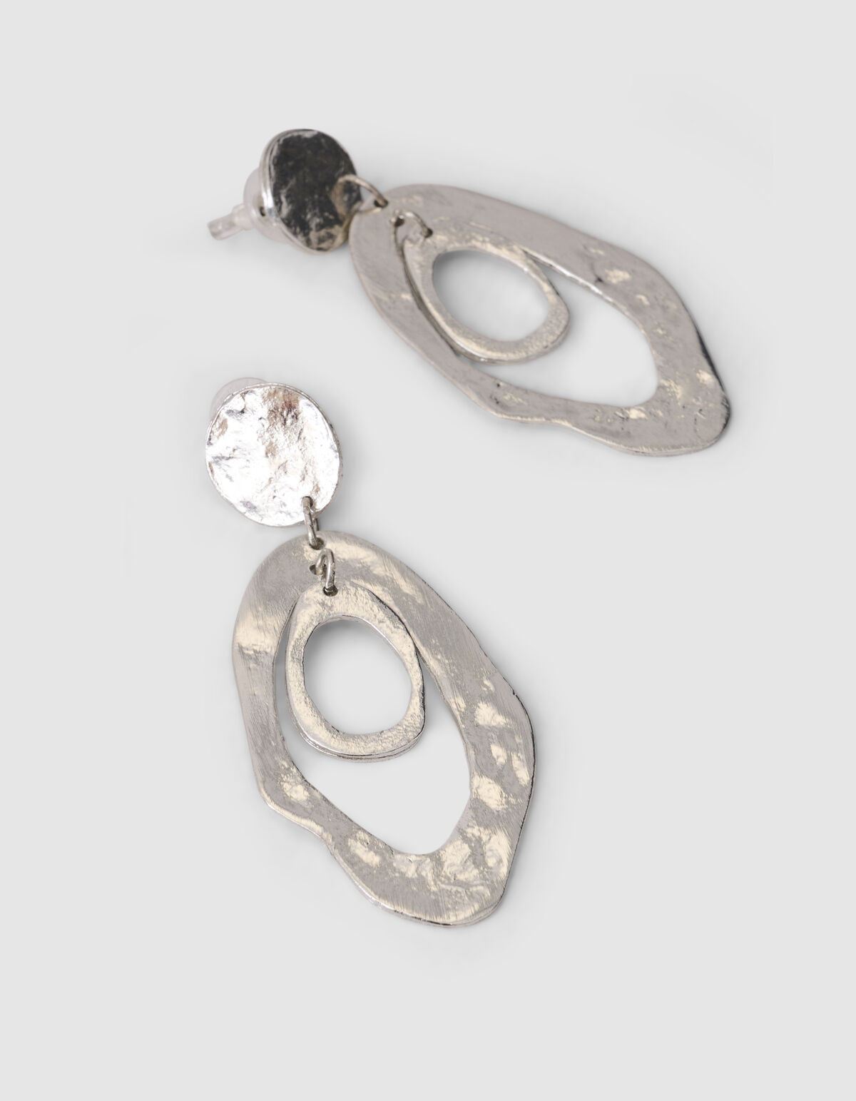 Hammerd Oval Oorbellen Zilver