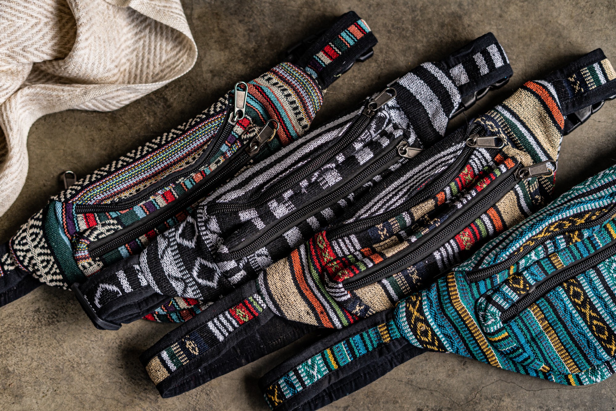 Gürteltasche Nepalstyle 'Sekani', multicolor, 100% Baumwolle günstig bestellen