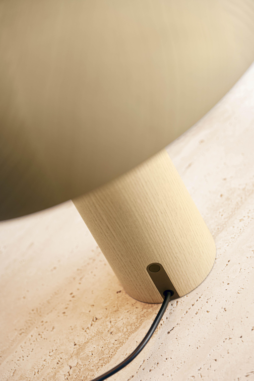 ClassiCon Forma tafellamp naturel essen