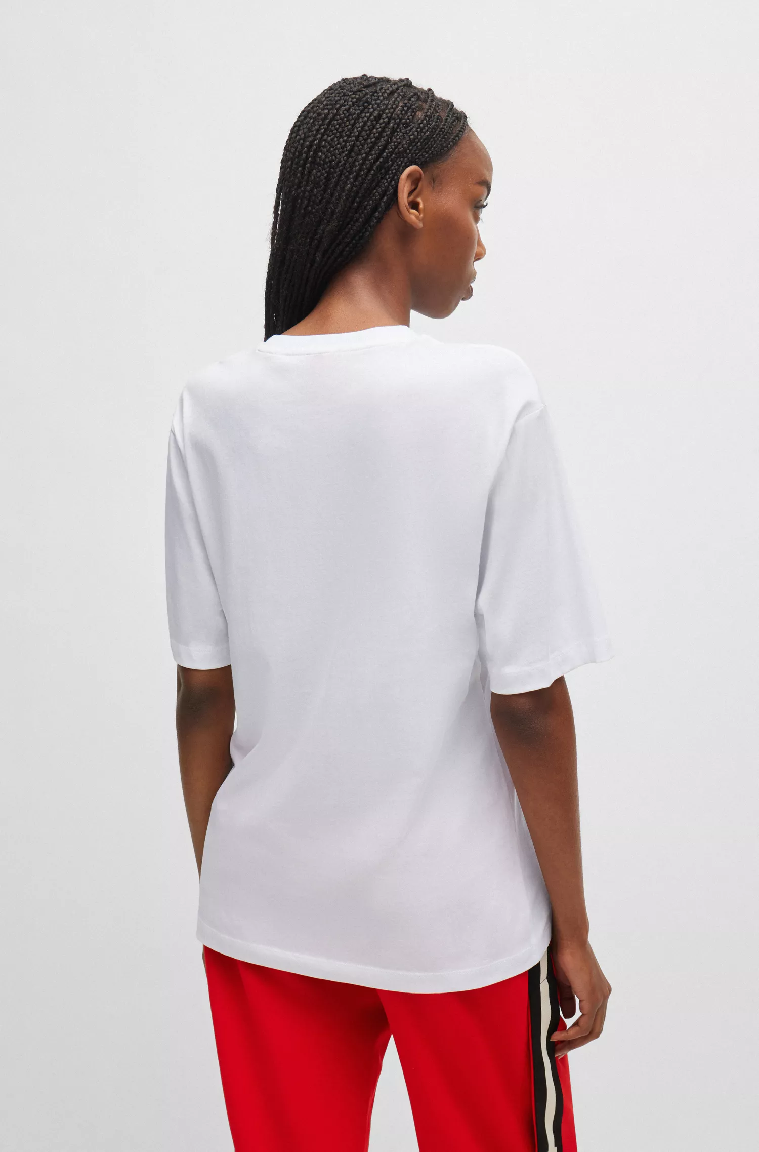Camiseta HUGO vermelha em malha de algodão com estampa do logotipo do Dia dos Namorados.