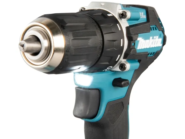 Makita DDF487RFE3 - Bor/driver - ledningfri - 2-hastigheders - nøgleløs borepatron 13 mm - 40 N·m - 3 batterier - 18 V