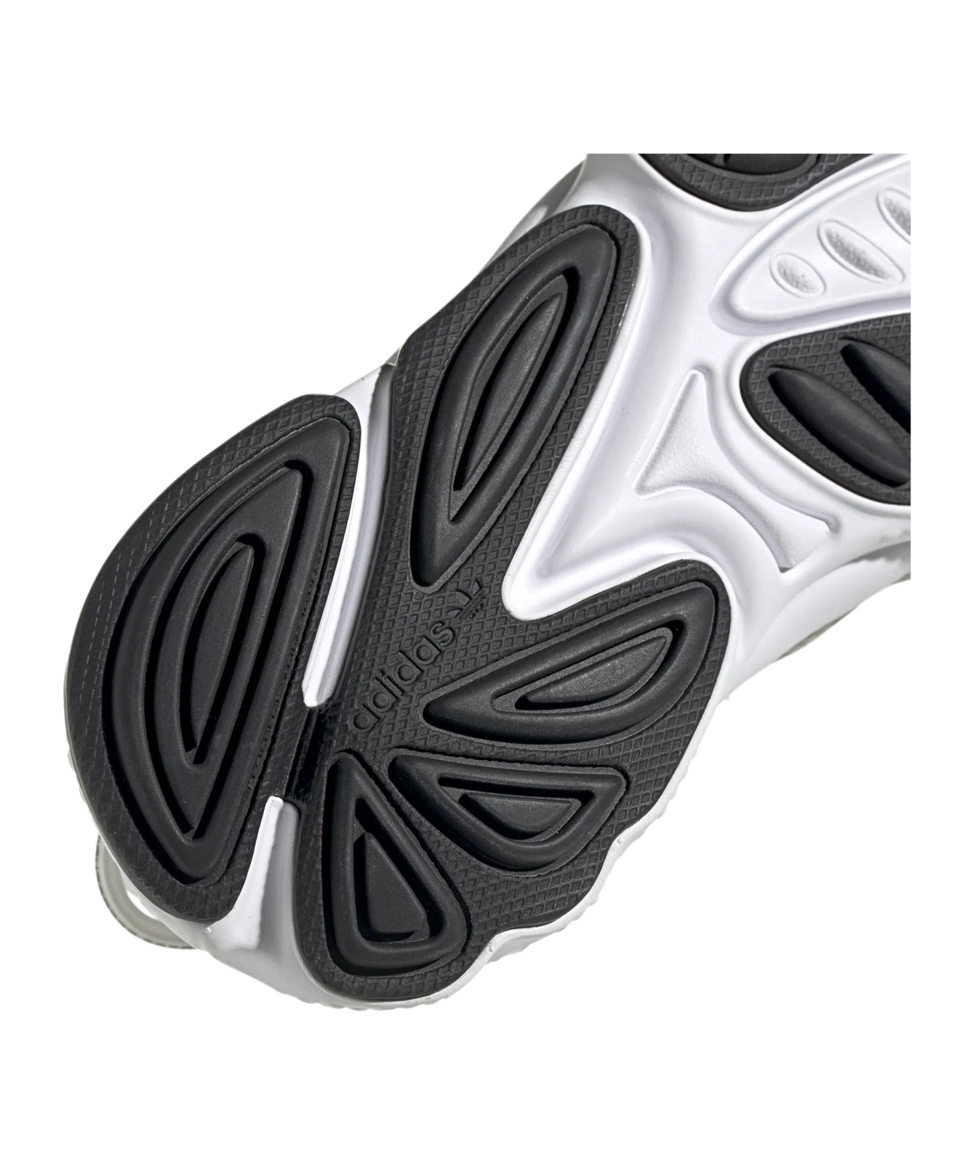 adidas Originals OZWEEGO Shoes White