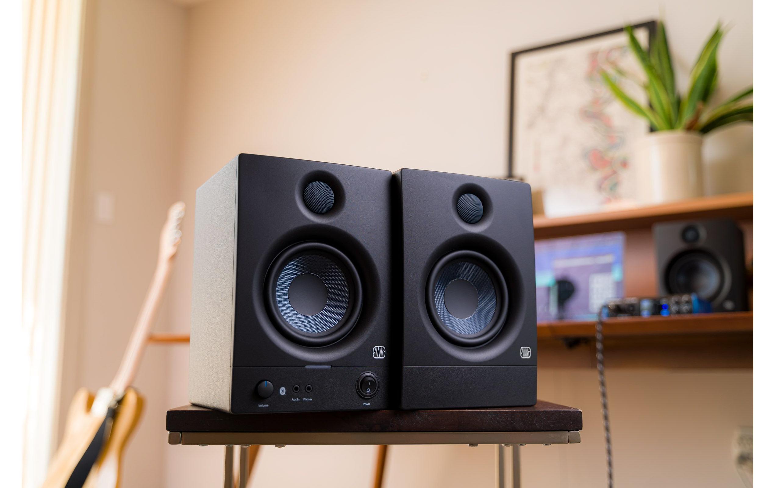 Studiomonitore 4.5 BT (2 Gen.) Schwarz<br>Aktive 4.5-Zoll-Referenzmonitore mit Bluetooth