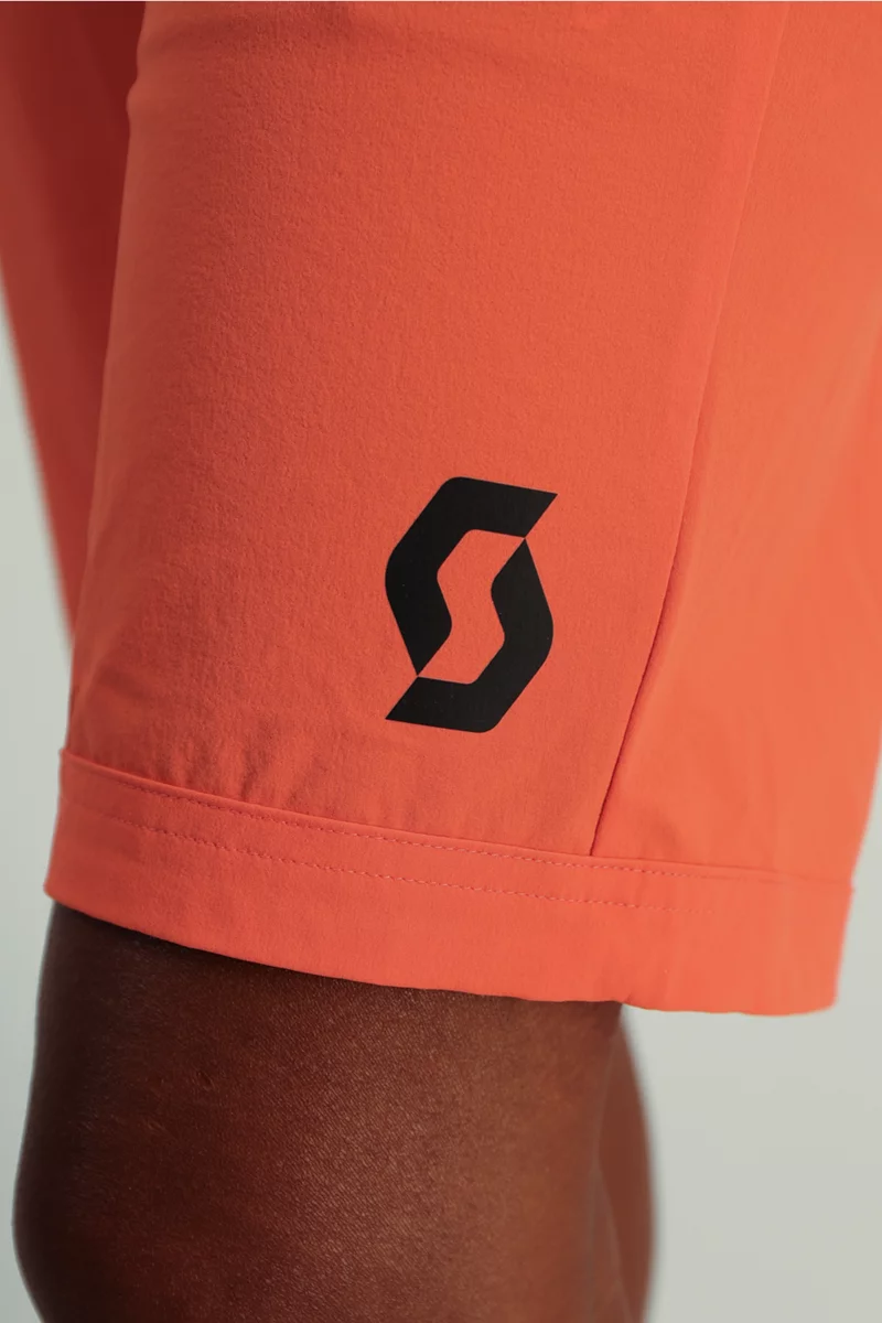 SCOTT Trail Flow + Damen Bikeshort
