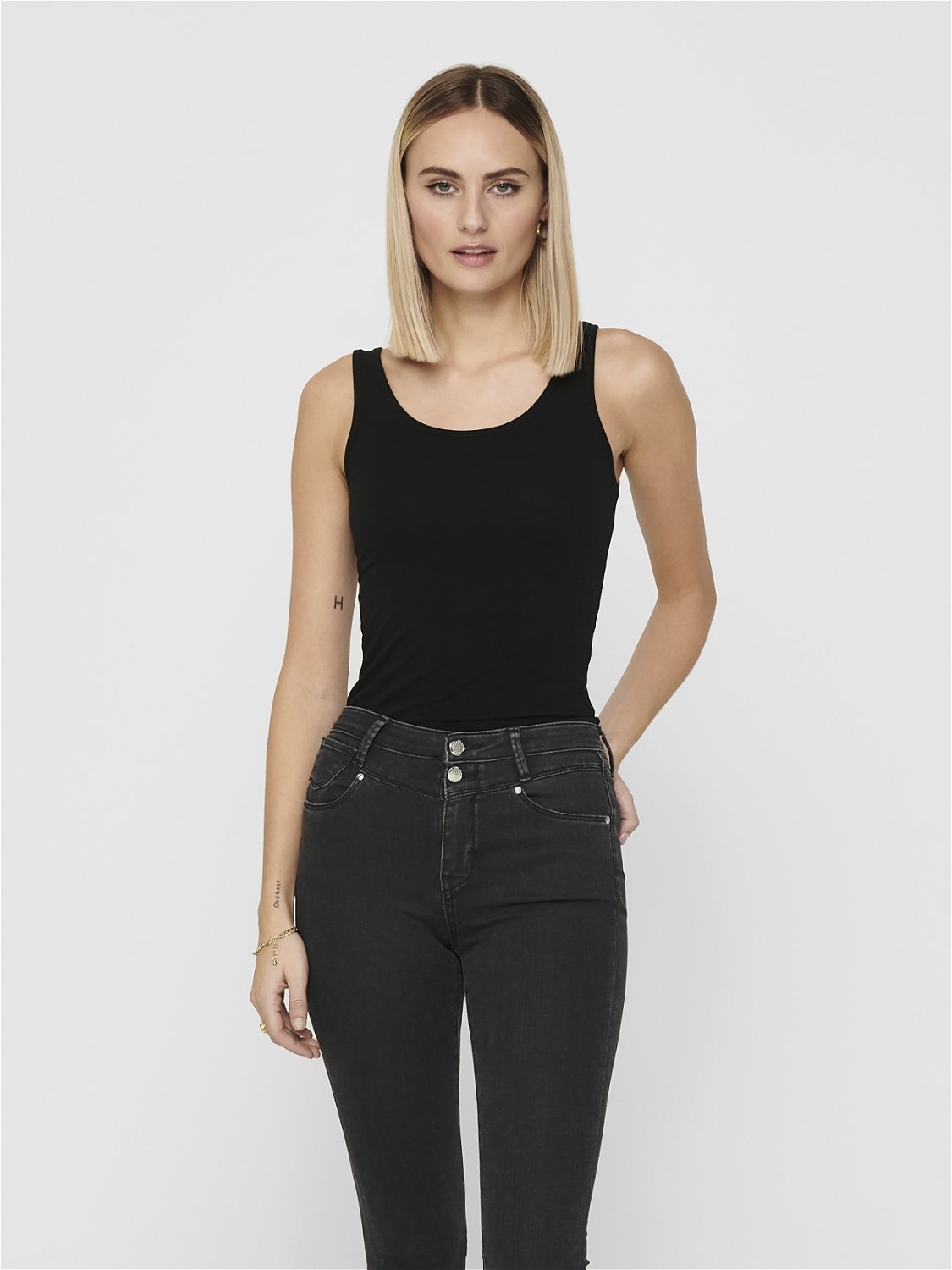 ONLLIVE Tanktop Black