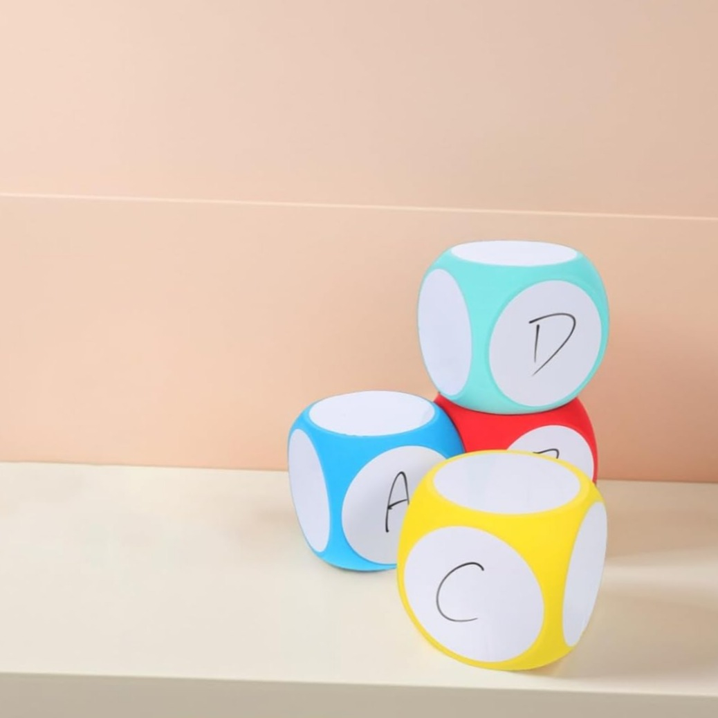 (20-tlg. Set) 10x10cm Beschreibbare Whiteboard Würfel Blanko DIY Spiel Zubehör Party Cube Würfelspiel inkl. Stifte / Schwämme / Ersatz Sticker - Bunt