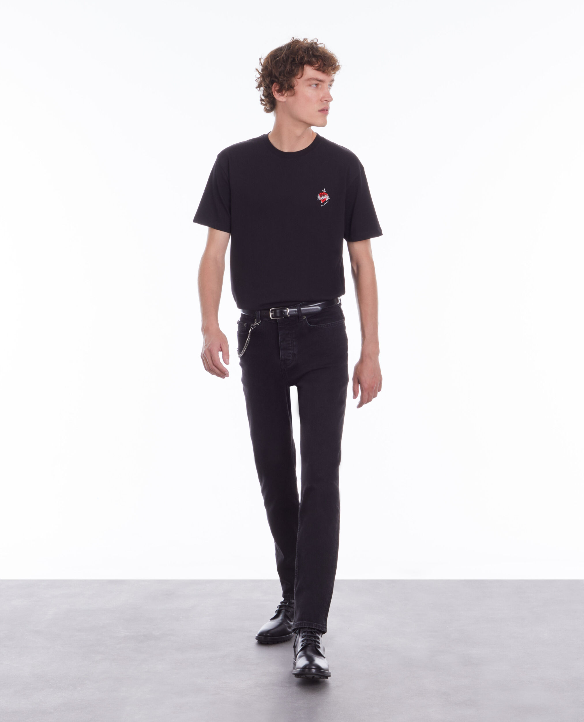 T-shirt noir avec broderie Dagger through heart