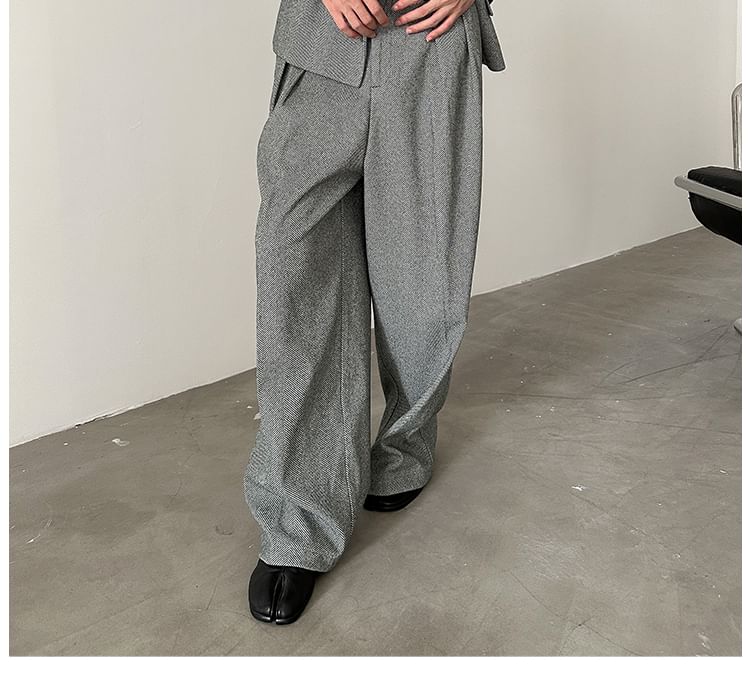 Nahagin - Blazer met dubbele rij knopen en piekrevers / Broek met lage taille en wijde pijpen