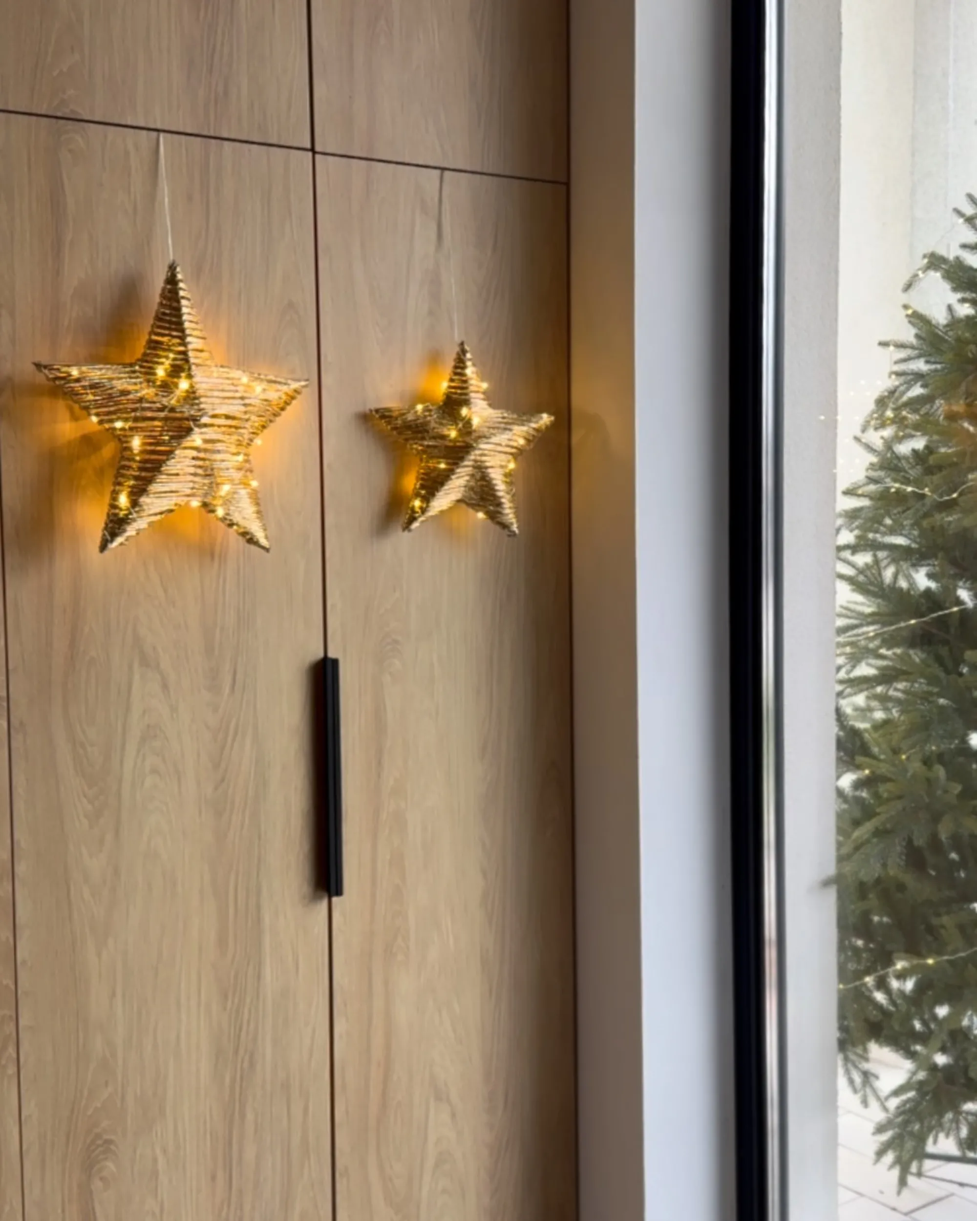Set van 2 kerstdecoraties LED HAMPEN Ster 24/30 cm Goud