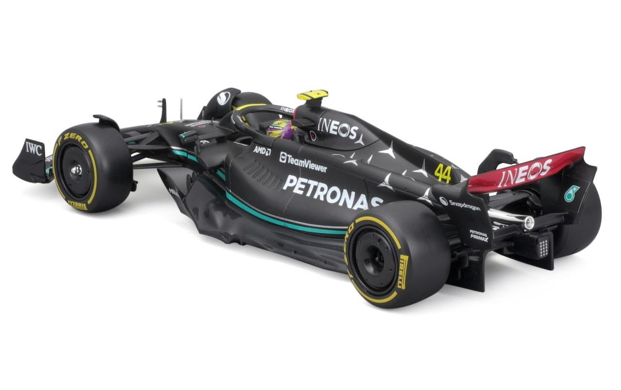 Mercedes-AMG F1 W14 E Perf. Hamilton 2023 1:24Sammlermodell im Massstab 1:24