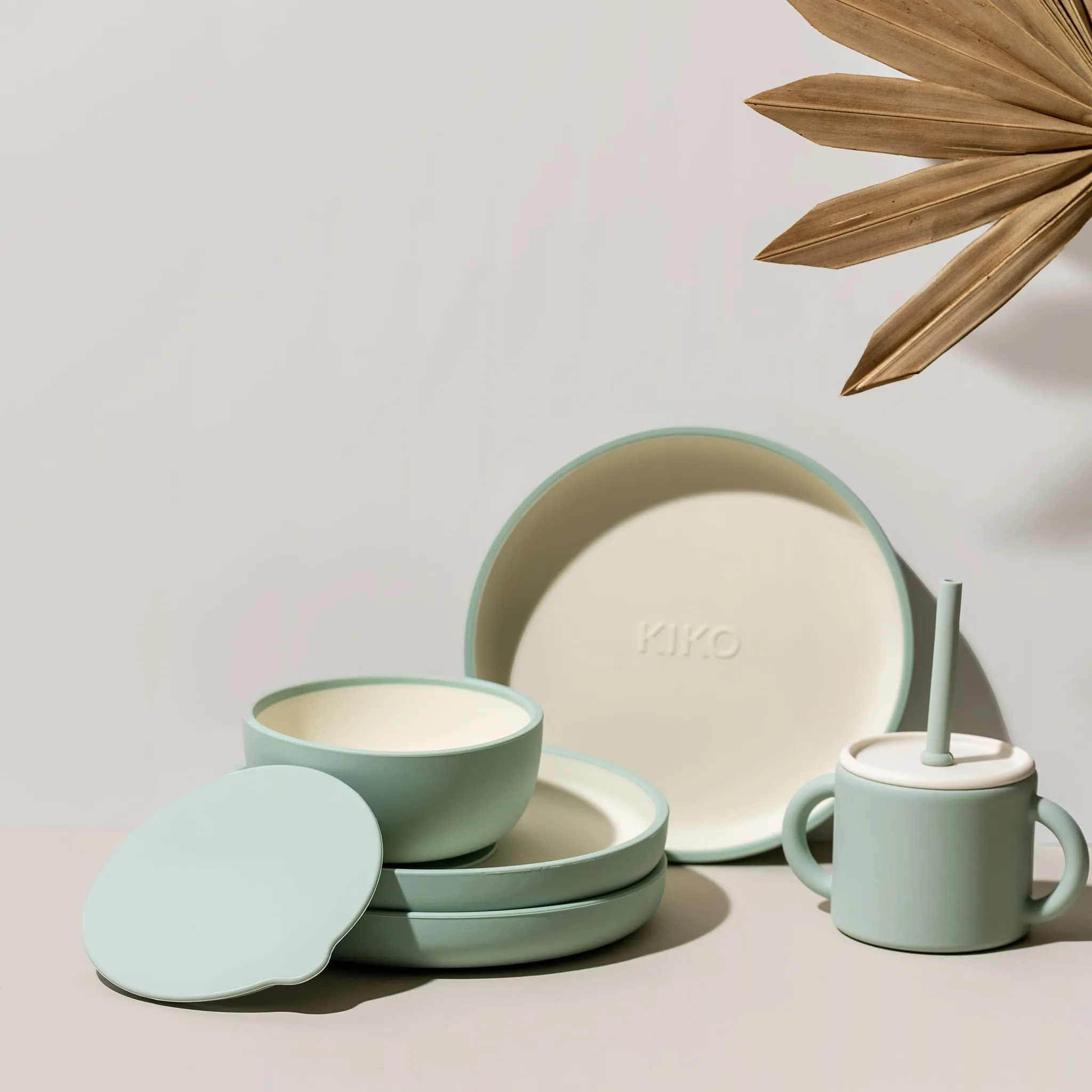 Kiko The Label Bol à Ventouse en Silicone avec Couvercle - Sauge