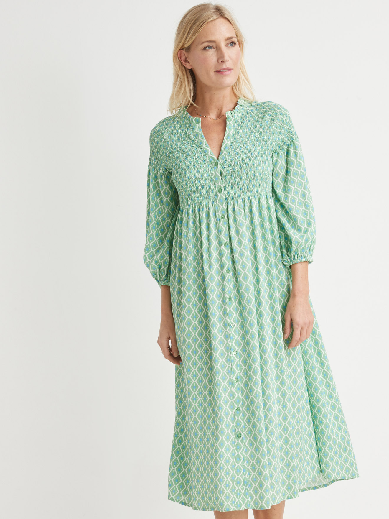 Robe longue entièrement boutonnée