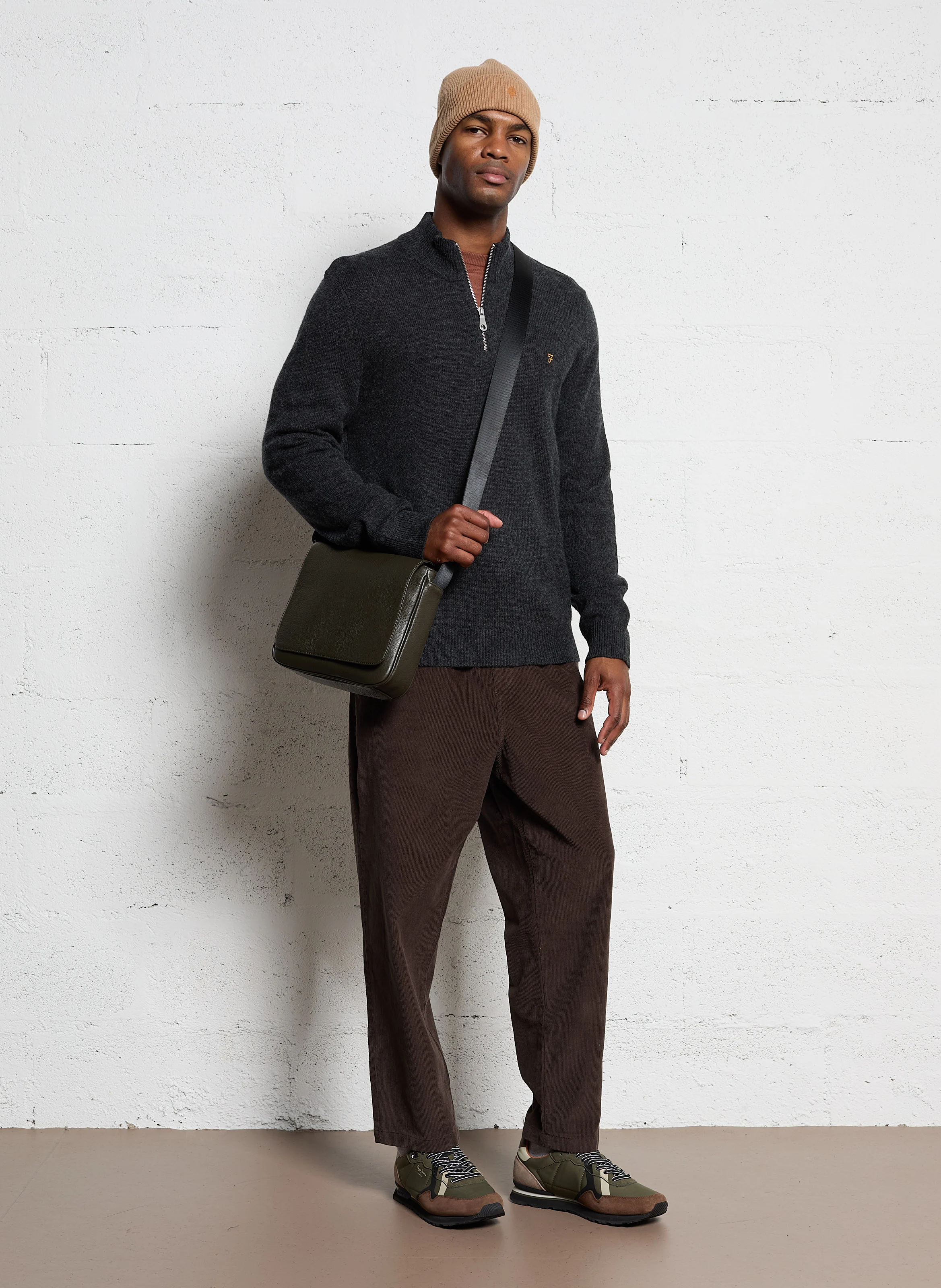 BIRCHALL - Pul col zippé en laine | Noir