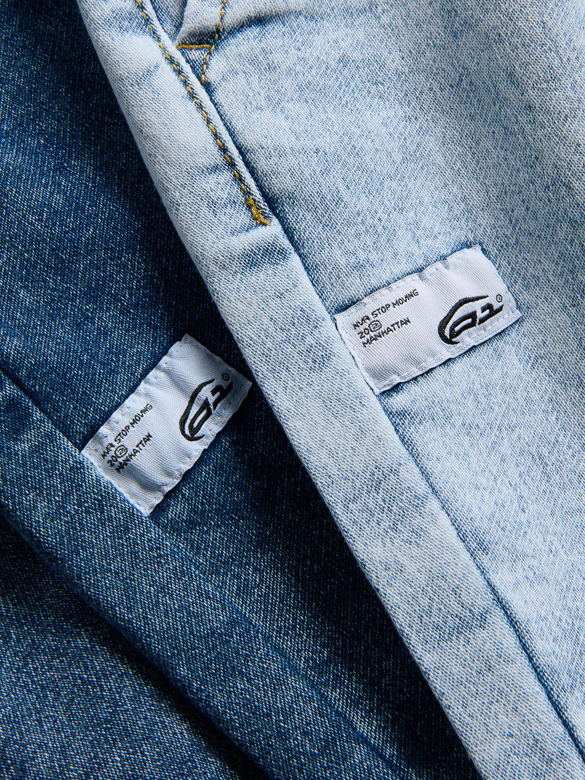 Jeans im Jogger-Fit