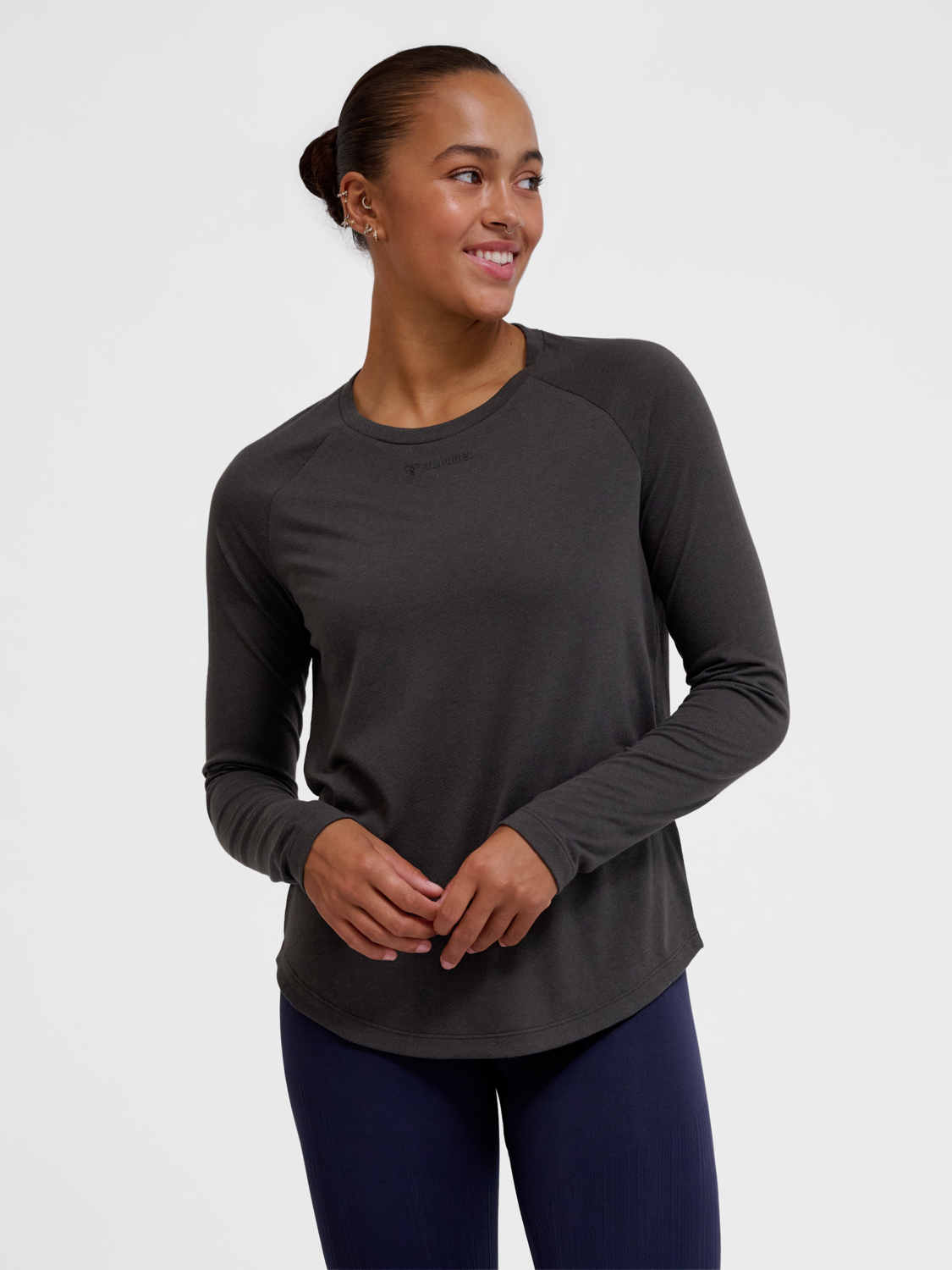 hmlMT VANJA T-SHIRT L/S