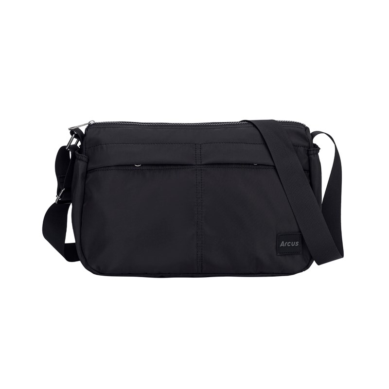 Arcus<br>Crossbody
