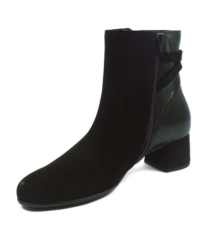 Gabor 75.683 schwarz(altsilber)