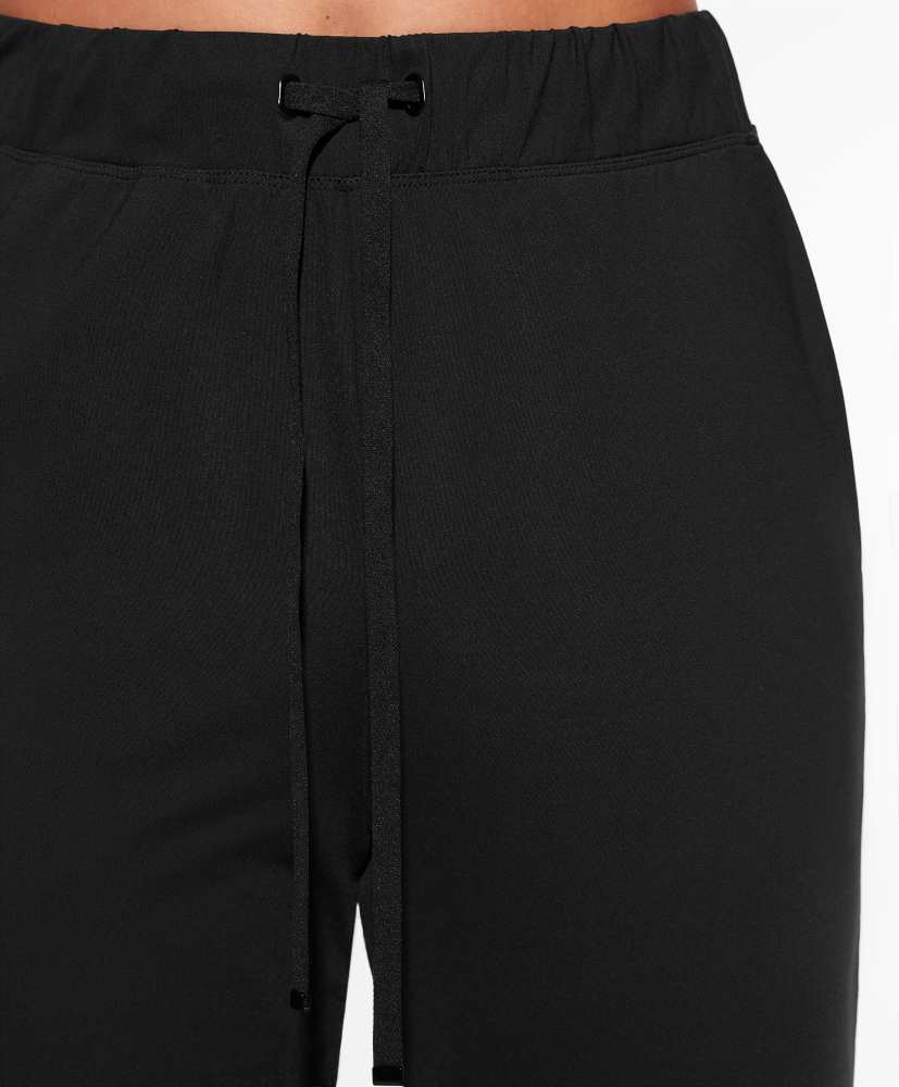Calça jogger clássica de toque leve