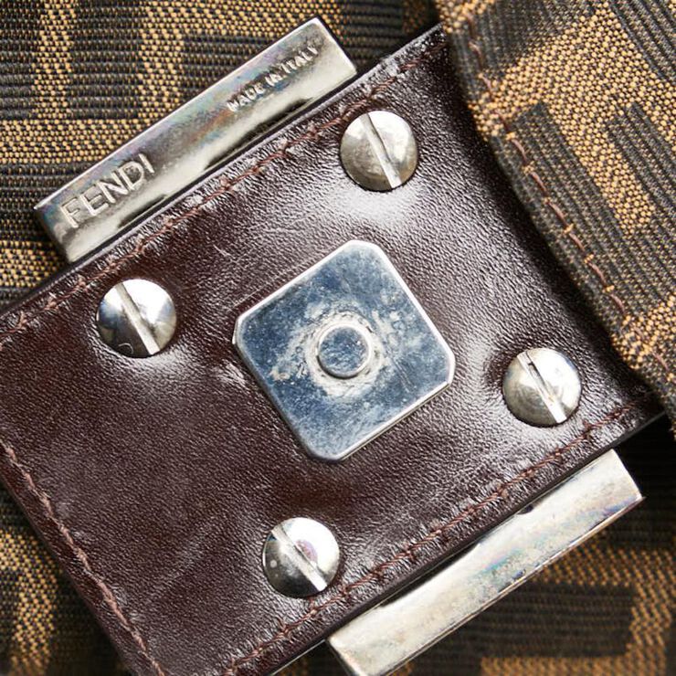 Fendi Vintage Fendi Baguette Brown