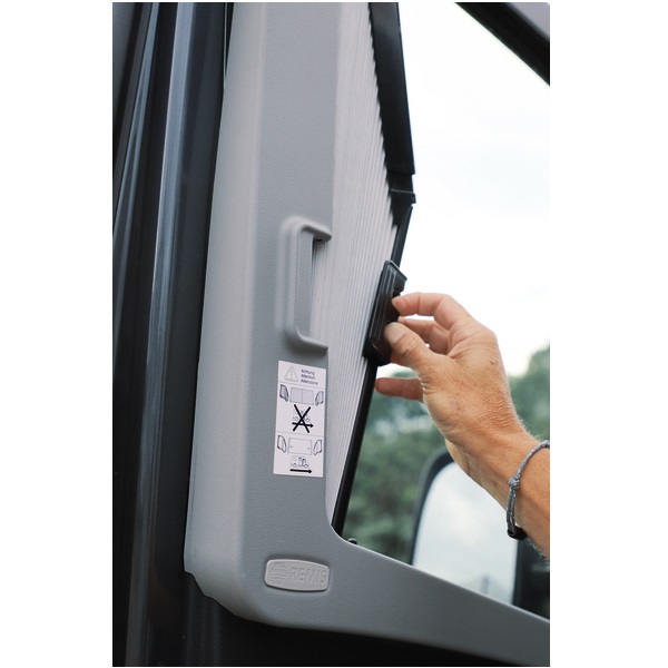 Stores latéraux REMIFRONT Mercedes Sprinter depuis 2019