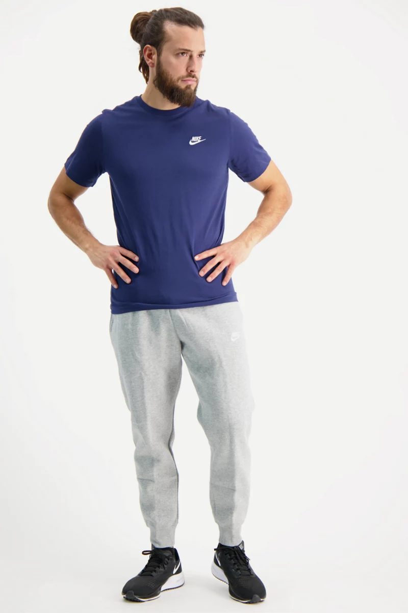 Nike Sportswear Club Herren T-Shirt