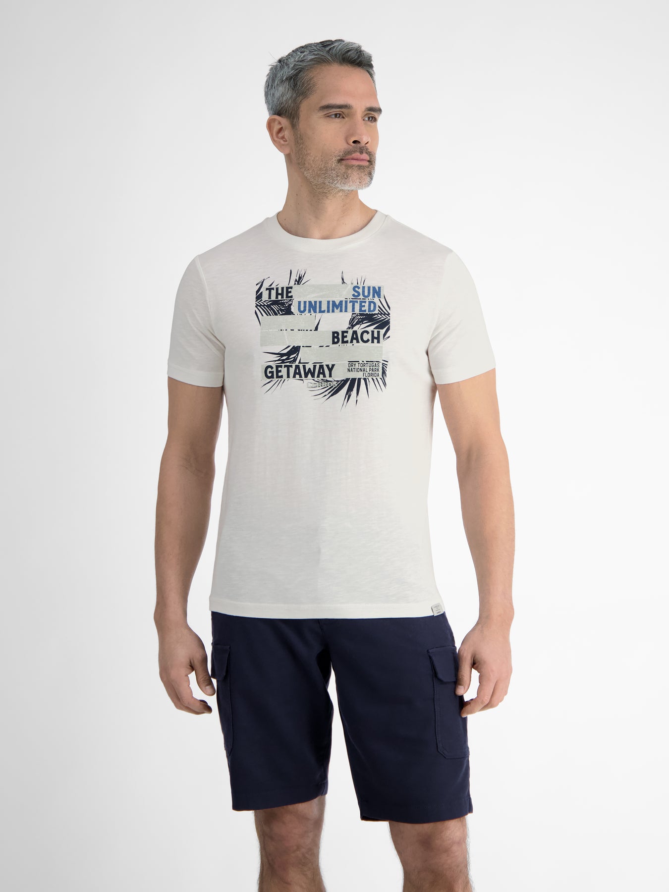 Herren T-Shirt mit sommerlichem Brustprint