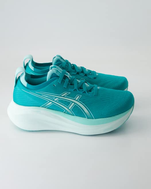 Asics GEL-Nimbus 27 Sportschuhe in Grün