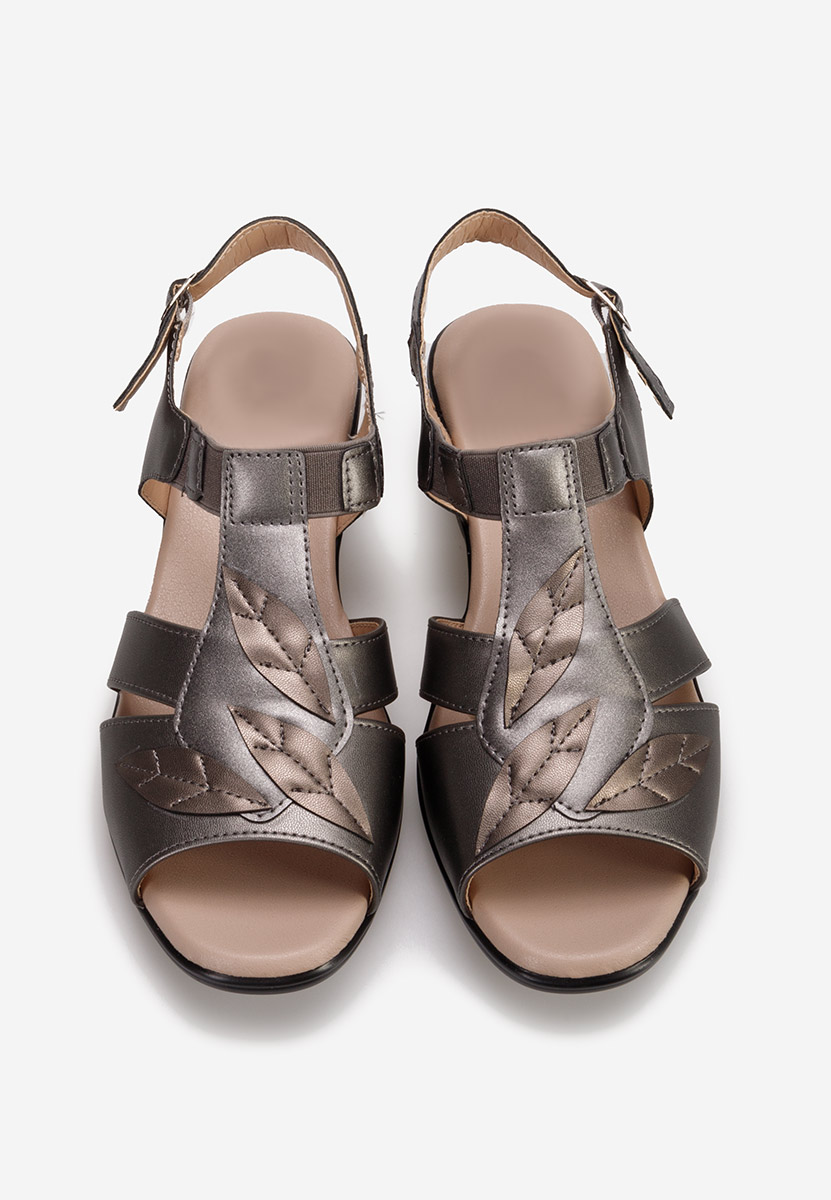 Sandales à talon moyen grise Sendra