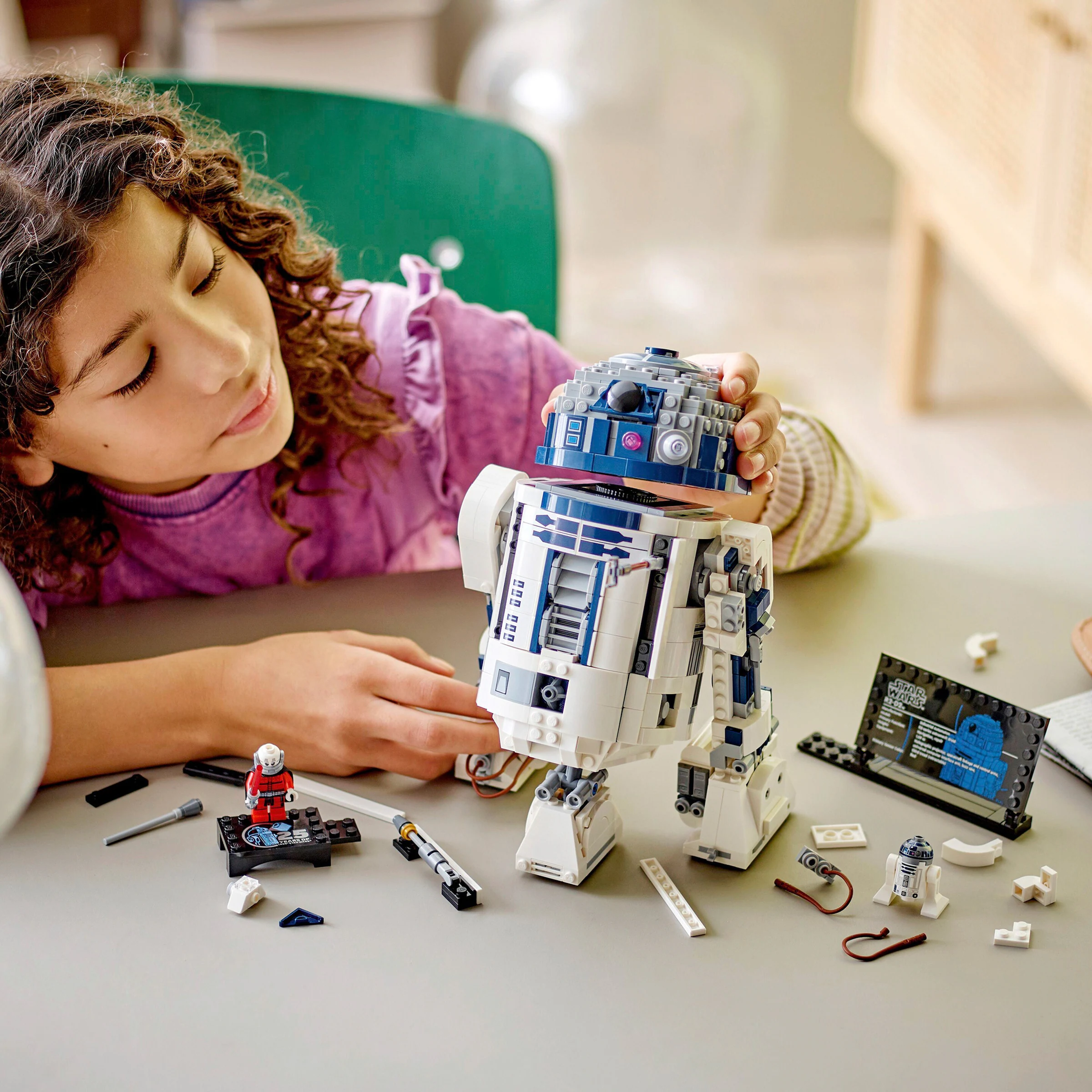 LEGO® - STAR WARS™ 75379 R2-D2™