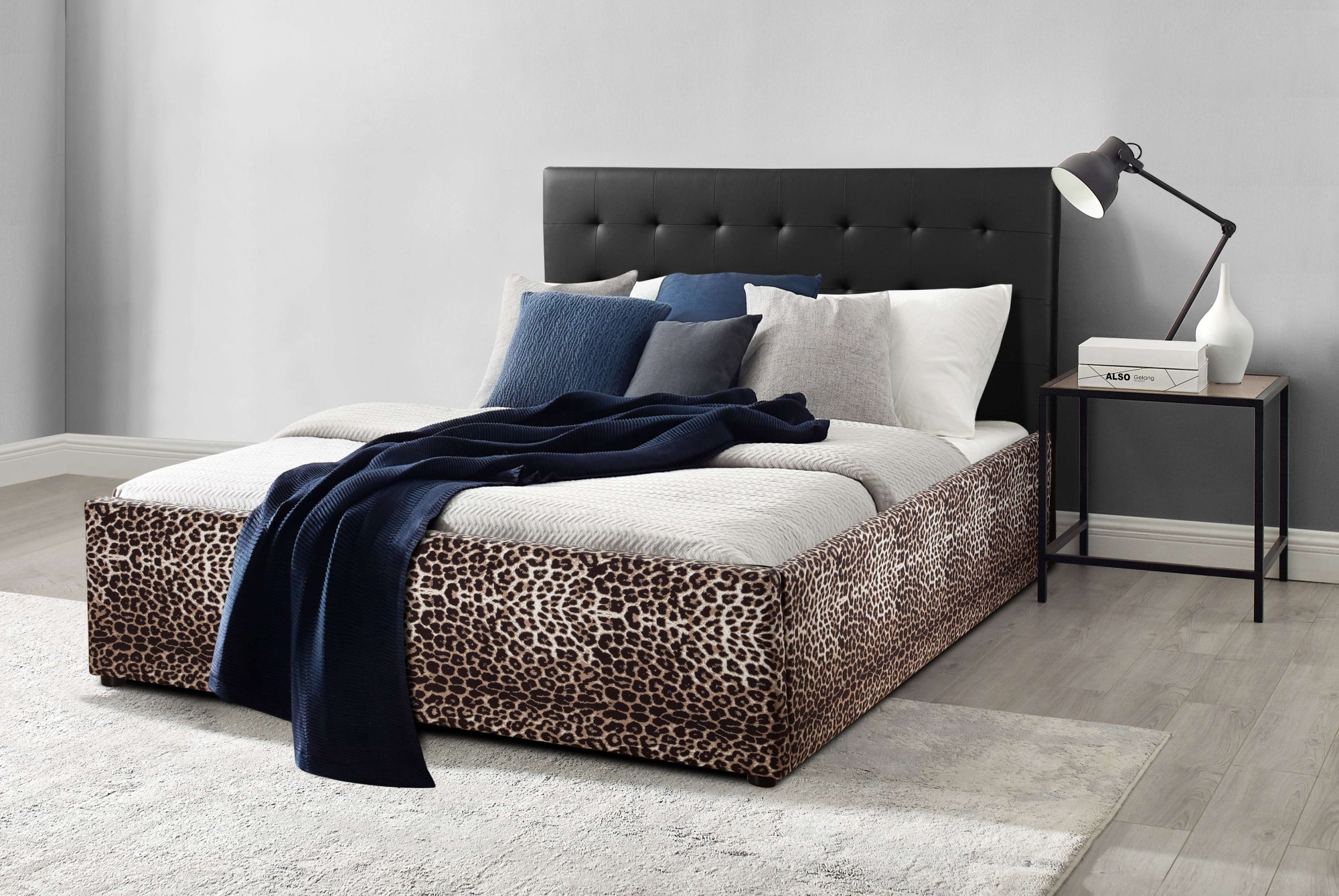 Home affaire Polsterbett »Hamar-Leo, OTTO's Choice, Leopardenbett, Kunstleder mit Veloursstoff« Liegefläche 140 cm x 200 cm, Belastbarkeit 250 KG,  hohe Belastbarkeit! Angesagtes Design 