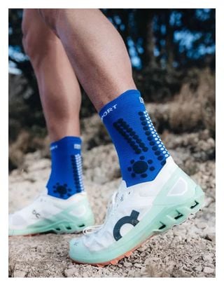 Chaussettes Compressport Pro Racing Socks v4.0 Trail Bleu/Blanc